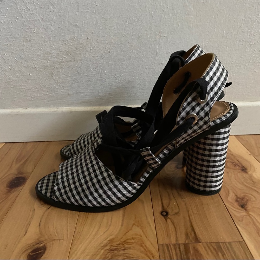 Black and white checked lace-up sandals